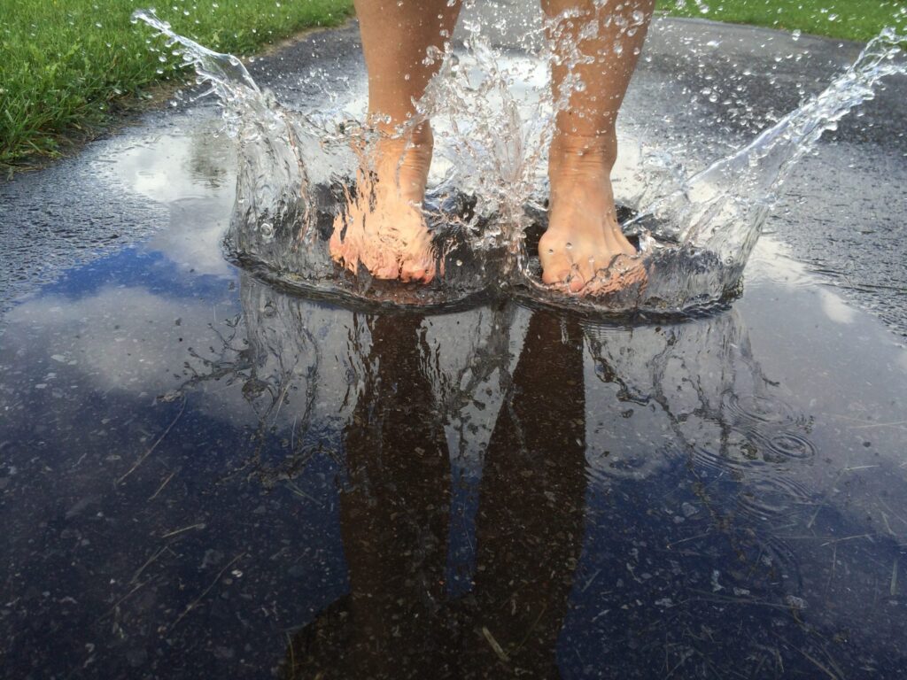 jumping in the puddles this is so fun 2025 01 07 18 27 18 utc